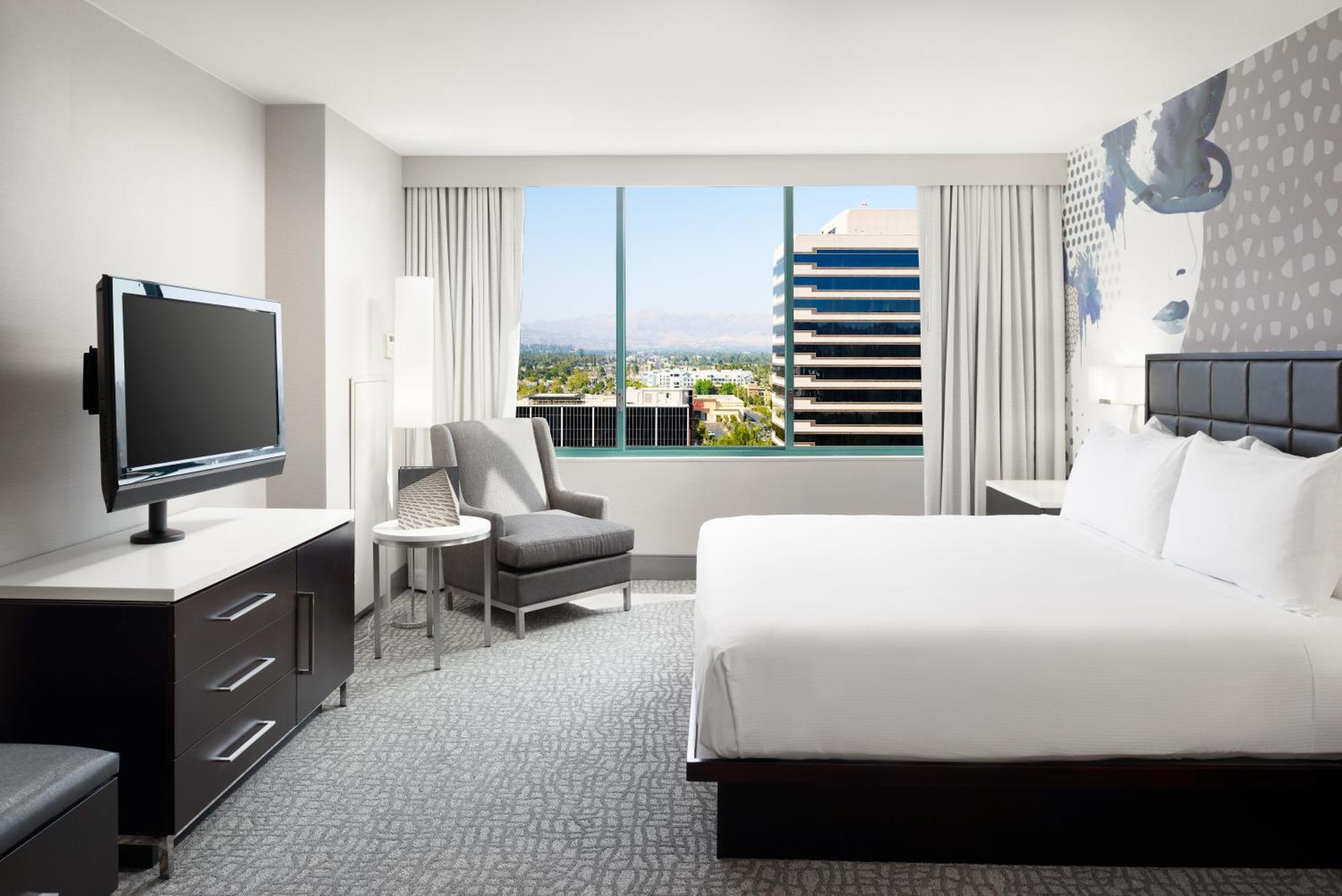 Hilton Woodland Hills/ Los Angeles Extérieur photo