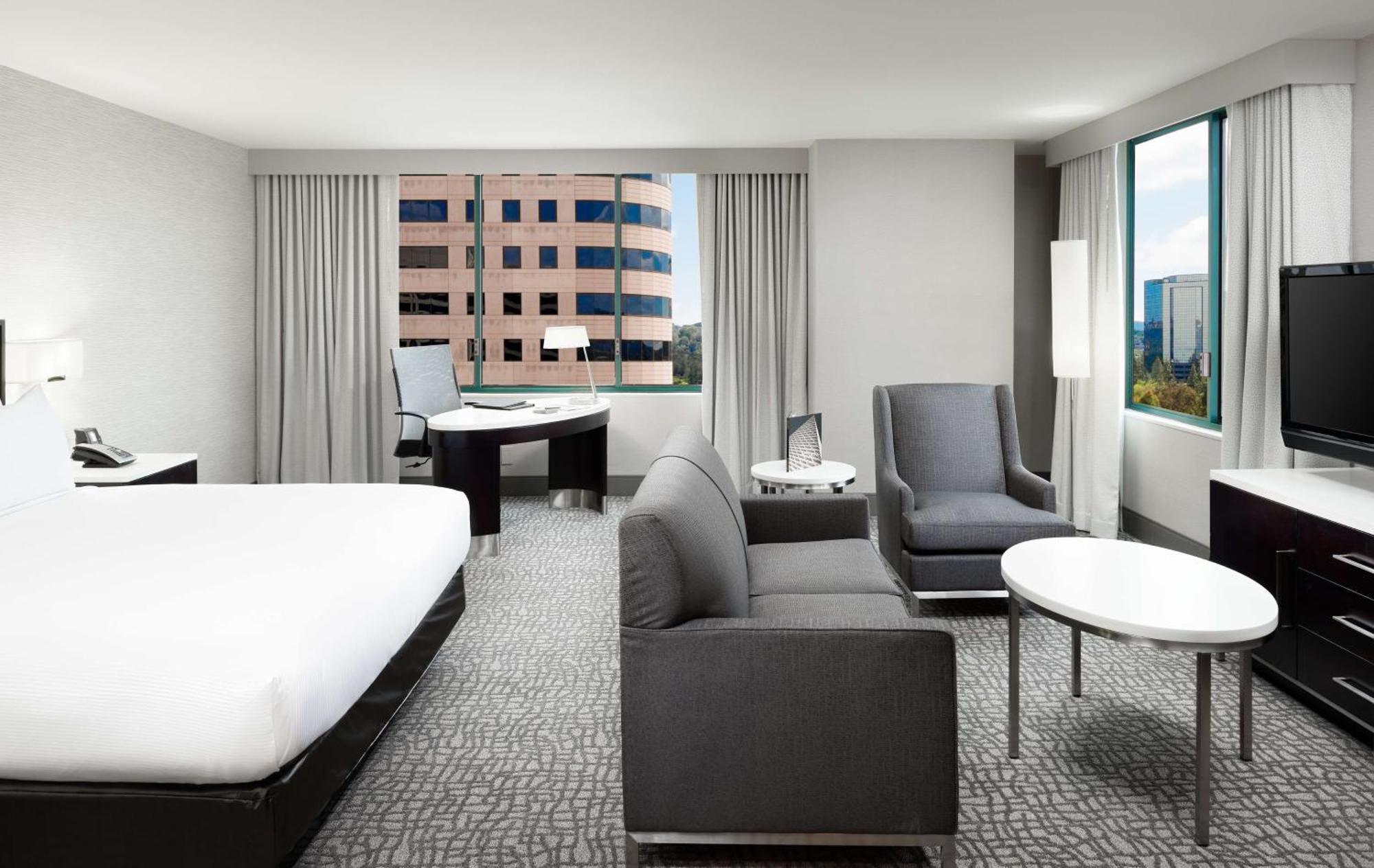Hilton Woodland Hills/ Los Angeles Extérieur photo