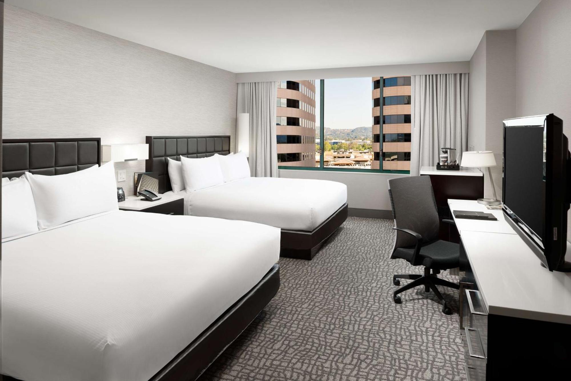 Hilton Woodland Hills/ Los Angeles Extérieur photo
