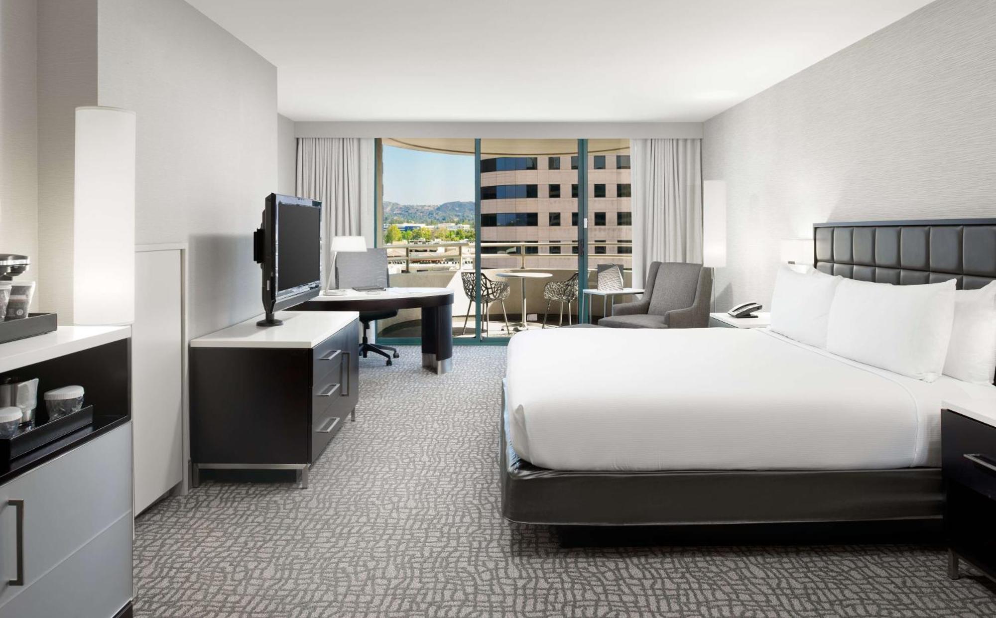 Hilton Woodland Hills/ Los Angeles Extérieur photo
