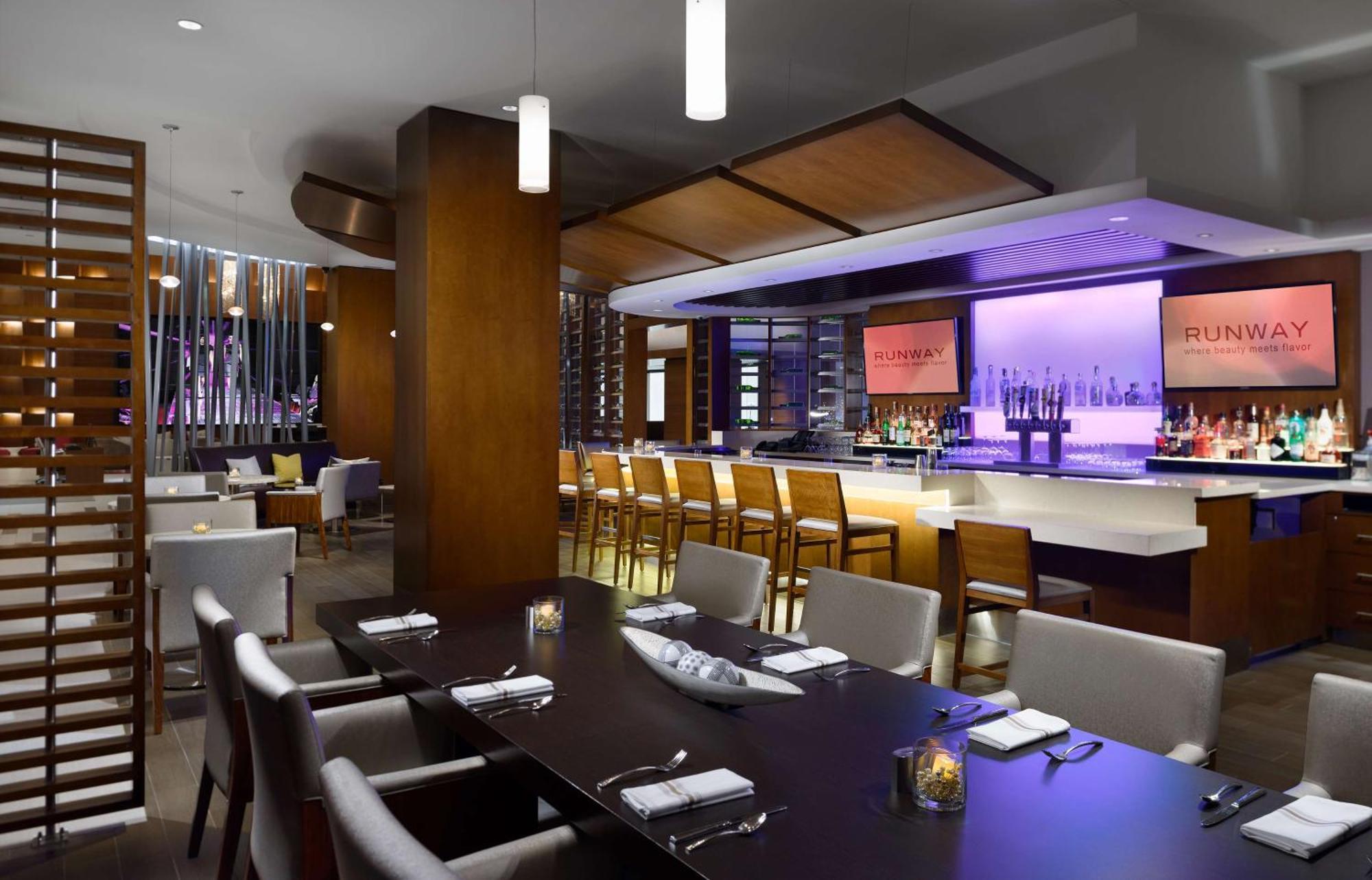 Hilton Woodland Hills/ Los Angeles Extérieur photo